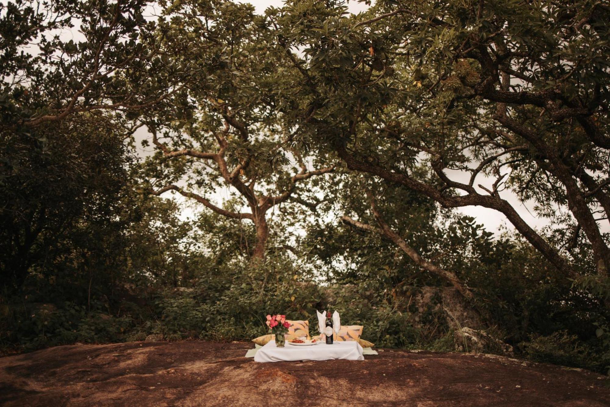 Ndhula Luxury Tented Lodge White River Exteriér fotografie