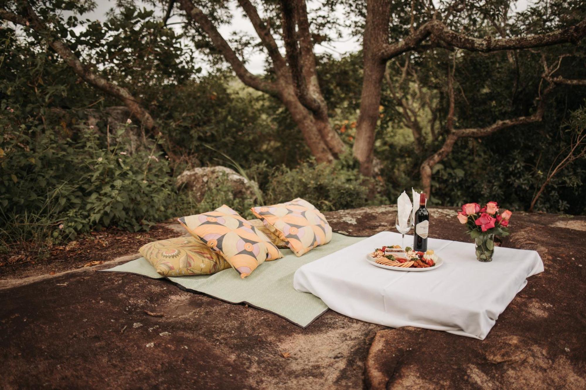 Ndhula Luxury Tented Lodge White River Exteriér fotografie