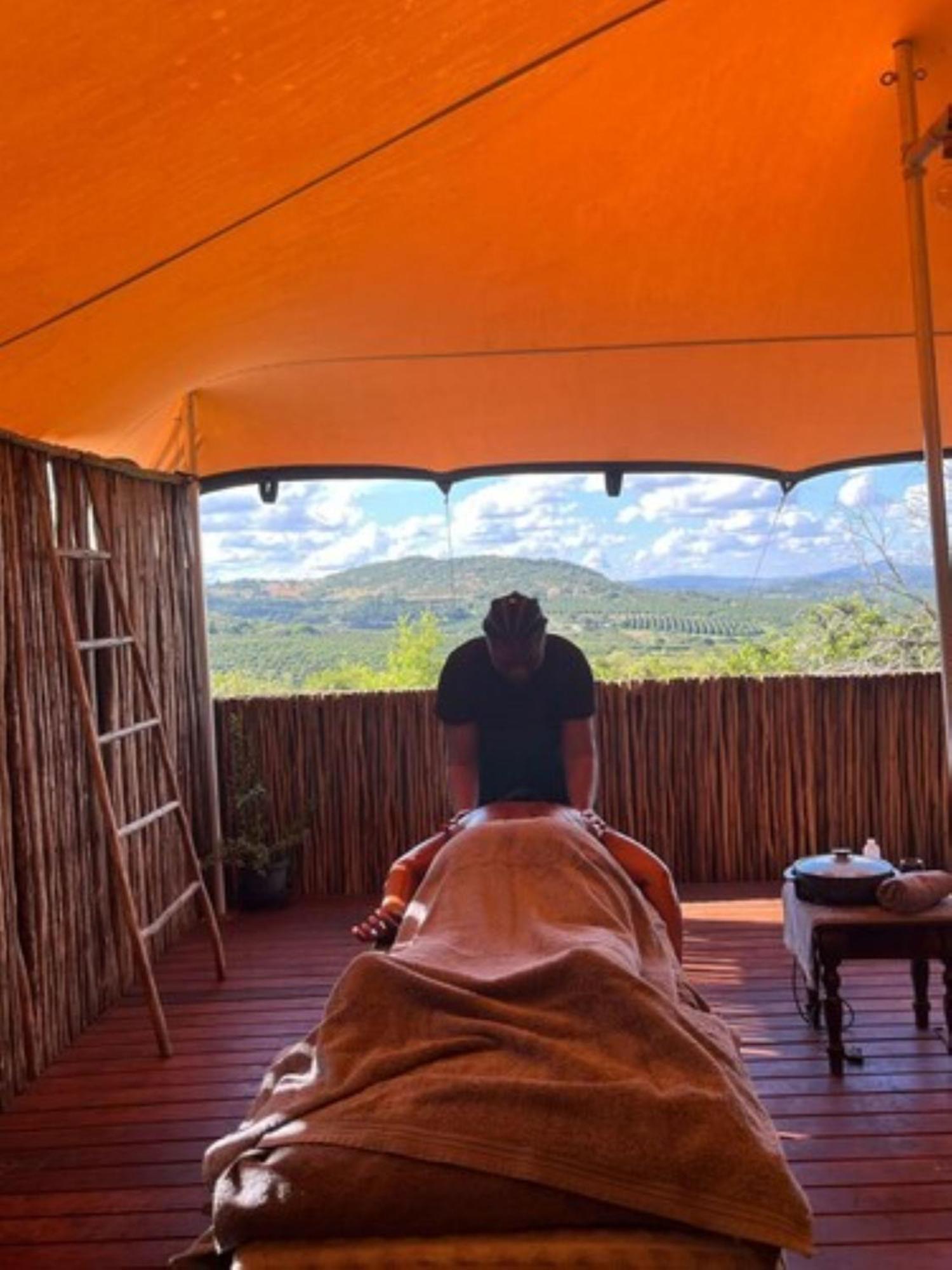 Ndhula Luxury Tented Lodge White River Exteriér fotografie